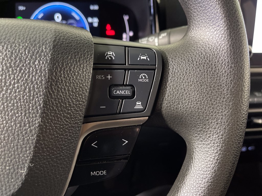 Certified 2025 Toyota Camry LE FWD image 27