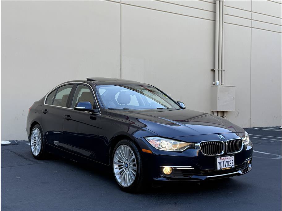 Used 2014 BMW 328i Sedan RWD image 2