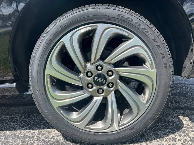 Used 2023 Lincoln Navigator L Reserve AWD/4WD image 30