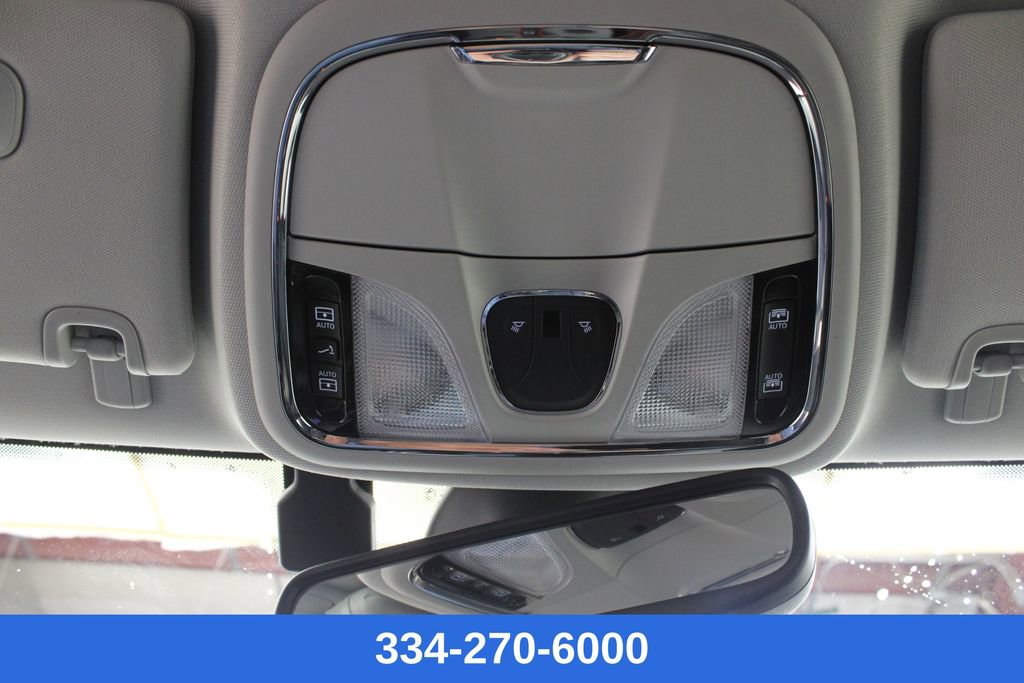 Used 2023 Jeep Cherokee Altitude Lux w/ Lux Elite Package image 30