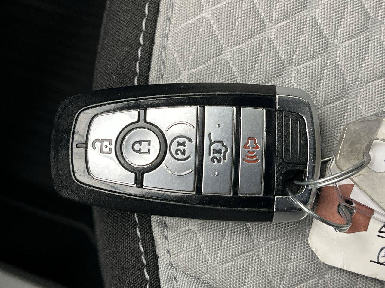 Certified 2024 Ford Escape Active AWD/4WD image 25
