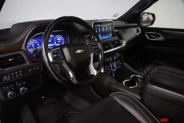 Used 2023 Chevrolet Tahoe Premier w/ Premium Package 2 AWD/4WD image 18