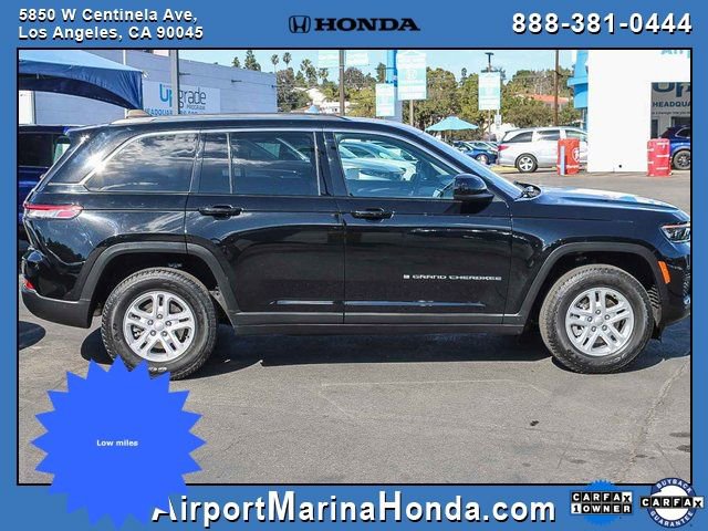 Used 2023 Jeep Grand Cherokee Laredo w/ Luxury Tech Group I image 23