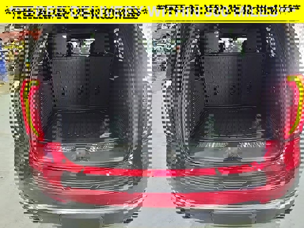 New 2025 GMC Yukon XL Denali w/ Sun & Power Step Package image 14