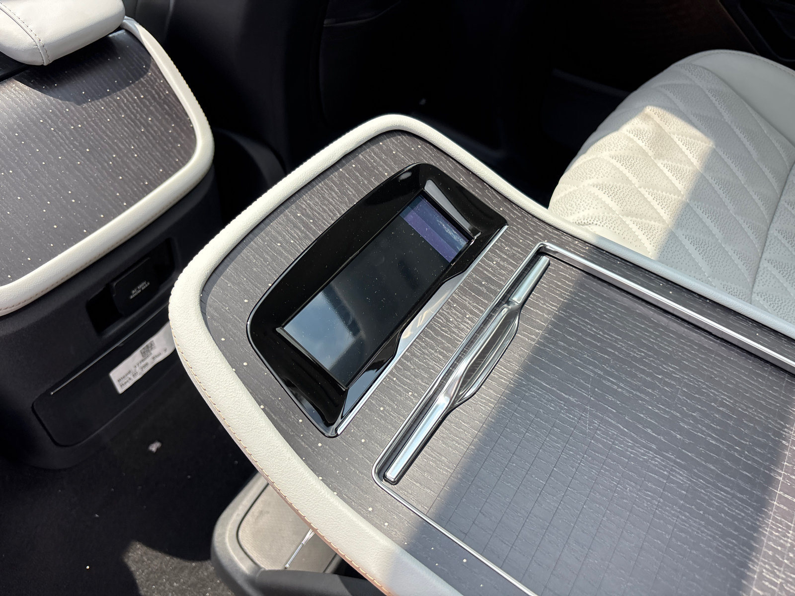 New 2027 Lincoln Navigator Black Label AWD/4WD image 33