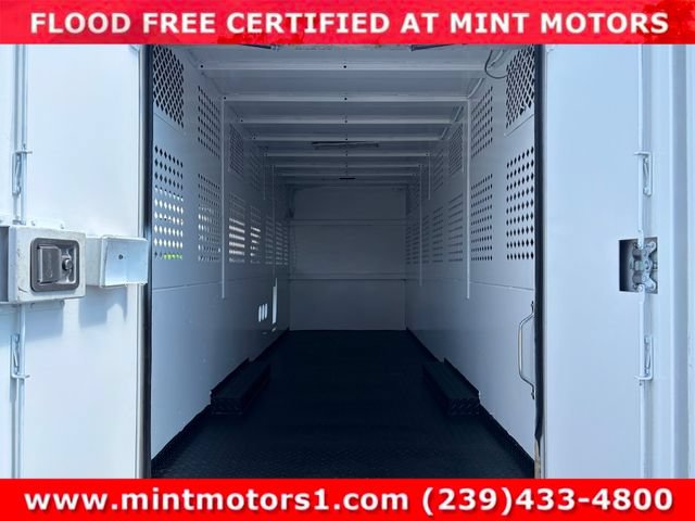 Used 2017 Mercedes-Benz Sprinter 3500 w/ Suspension Package II image 16