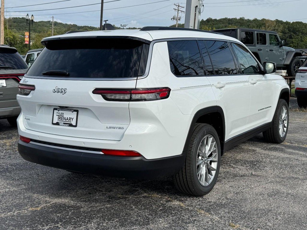 New 2027 Jeep Grand Cherokee L Limited AWD/4WD image 4