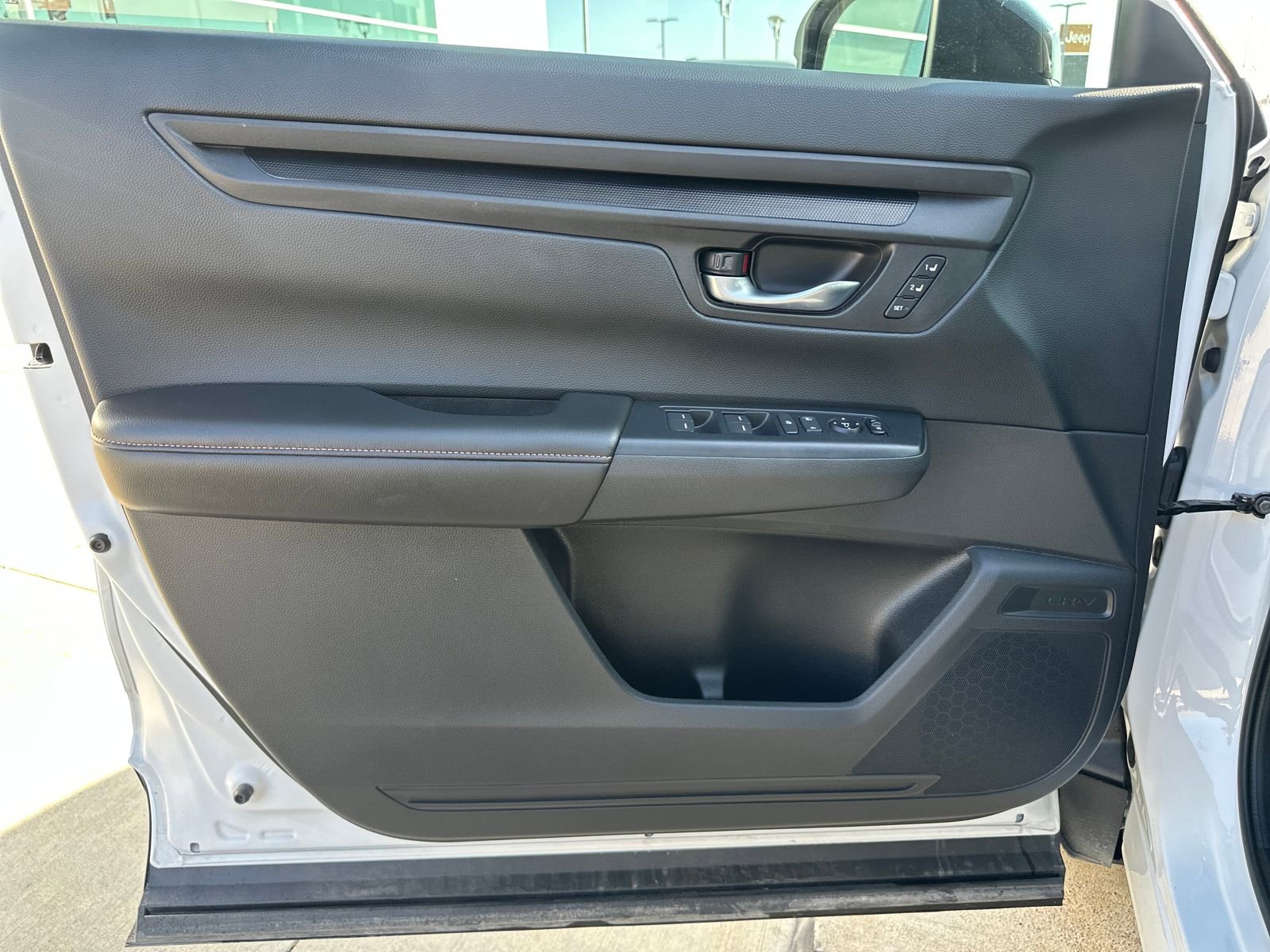 Used 2025 Honda CR-V Sport-L image 10