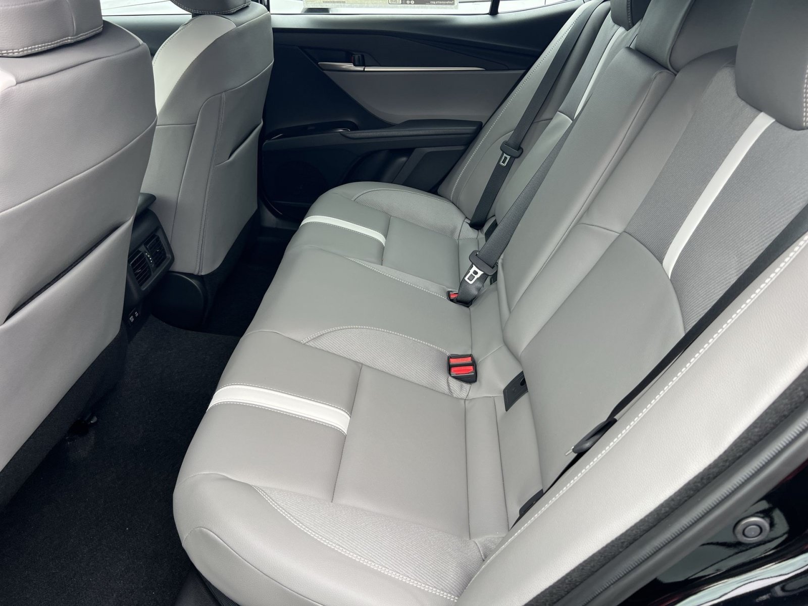New 2026 Toyota Camry SE w/ Multimedia Upgrade Package FWD image 19