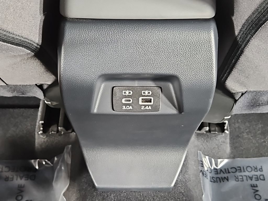 Certified 2025 Subaru Crosstrek 2.0i Premium image 24