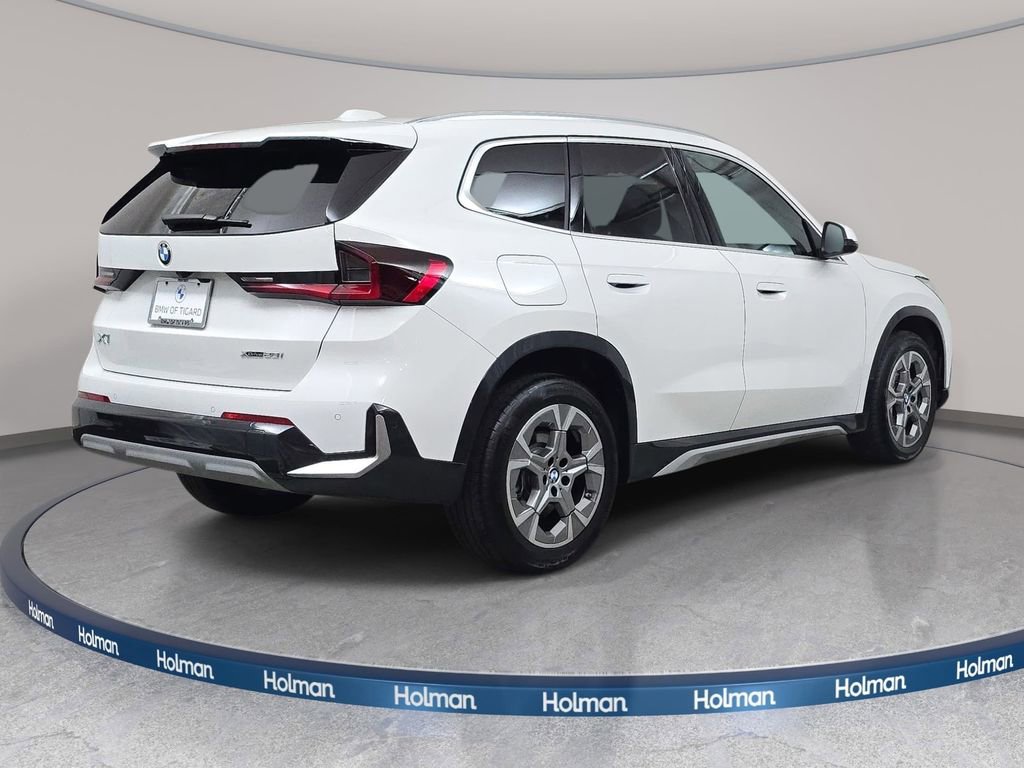 Used 2025 BMW X1 xDrive28i AWD/4WD image 6