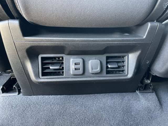 Used 2021 Chevrolet Silverado 1500 LT AWD/4WD image 20