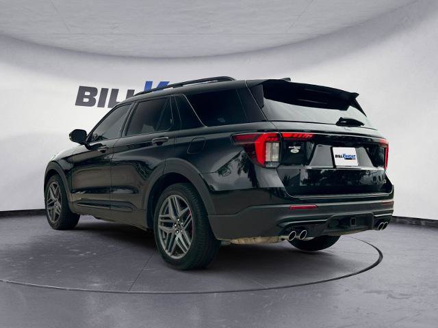 Certified 2025 Ford Explorer ST AWD/4WD image 3