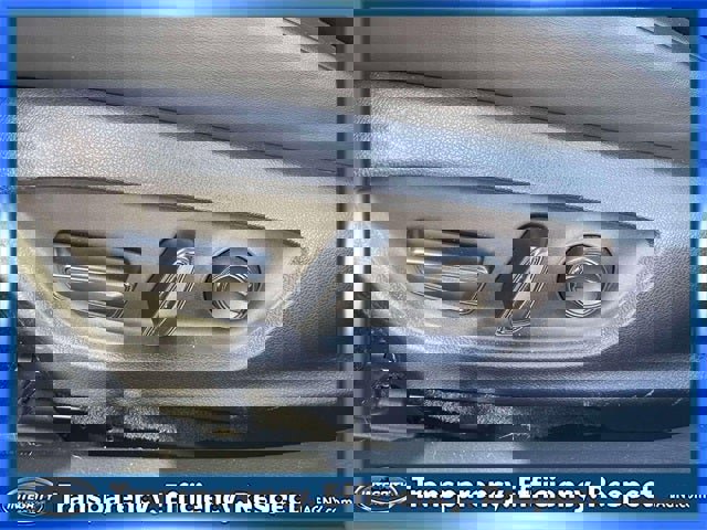 Certified 2023 Toyota Prius XLE image 18