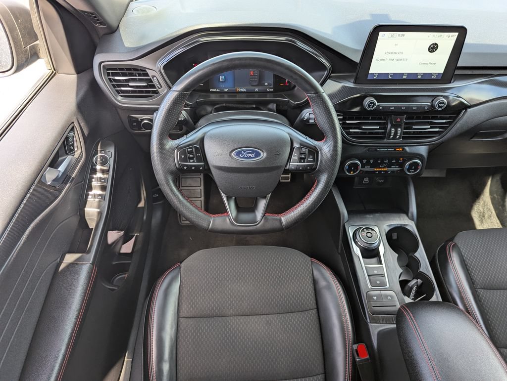Used 2024 Ford Escape ST-Line AWD/4WD image 29