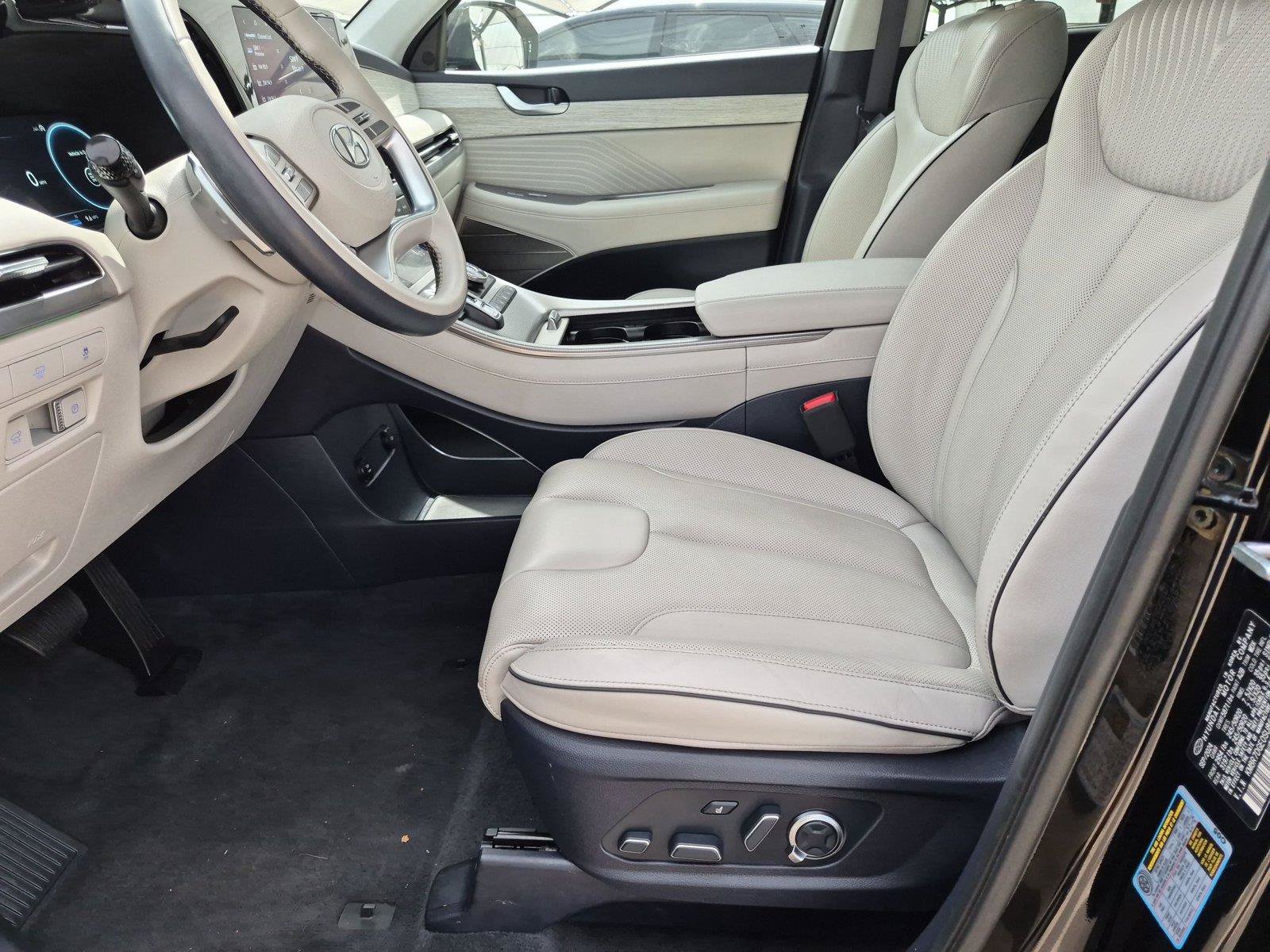 Used 2025 Hyundai Palisade Calligraphy AWD/4WD image 6