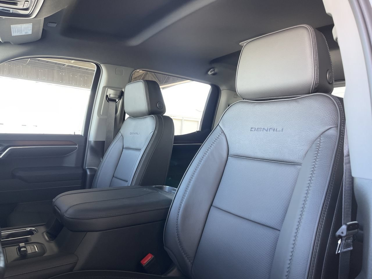 New 2026 GMC Sierra 1500 Denali w/ Technology Package AWD/4WD image 19