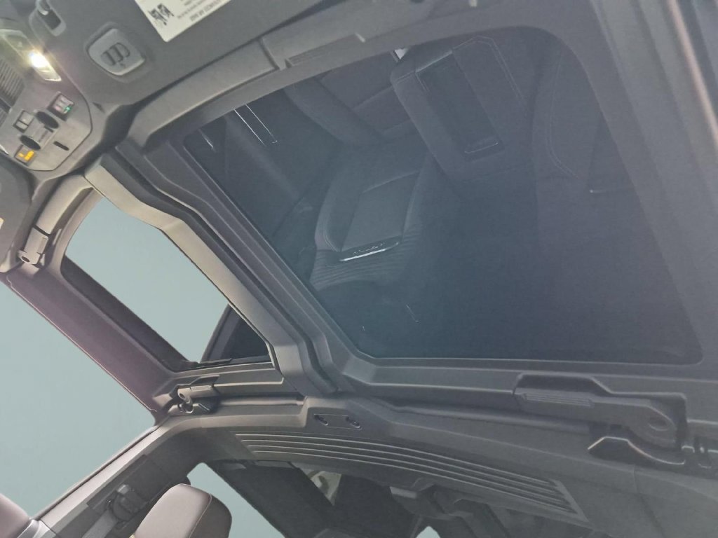 New 2026 GMC Hummer EV 4x4 Crew Cab image 17