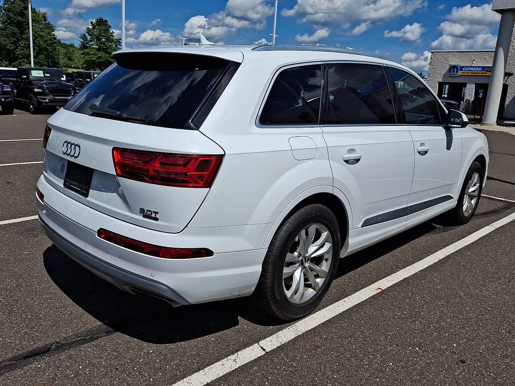 Used 2018 Audi Q7 3.0T Premium Plus w/ Premium Plus Package AWD/4WD image 5