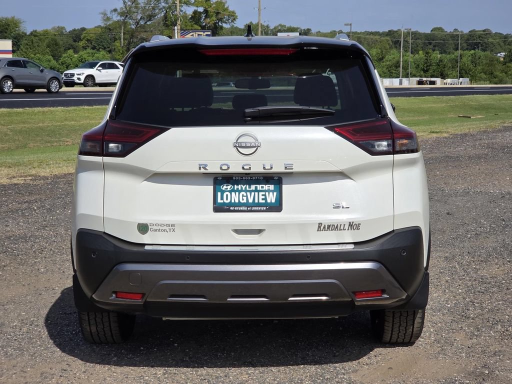 Used 2023 Nissan Rogue SL w/ SL Premium Package FWD image 5