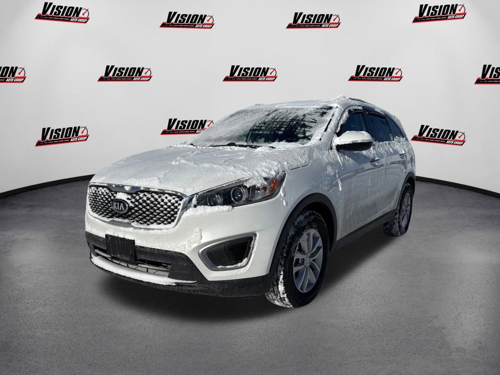 Used 2018 Kia Sorento LX image 1
