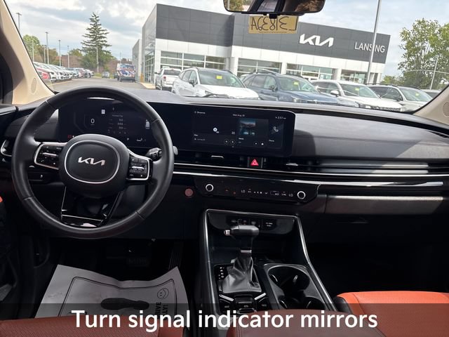 Used 2025 Kia Carnival SX Prestige FWD image 16