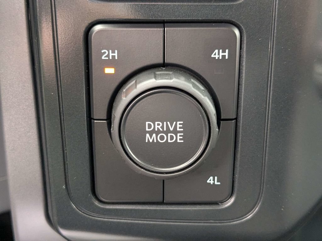 Used 2025 Ford F150 XLT w/ Equipment Group 301A Standard AWD/4WD image 28