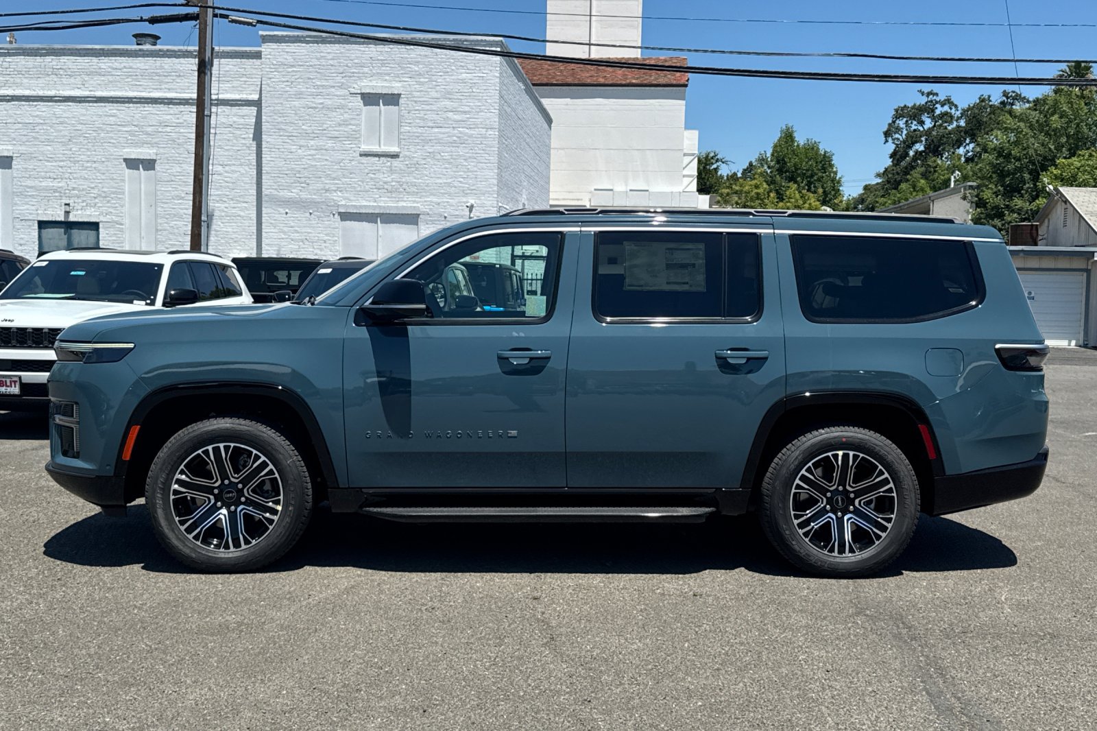 New 2026 Jeep Grand Wagoneer 2WD image 6