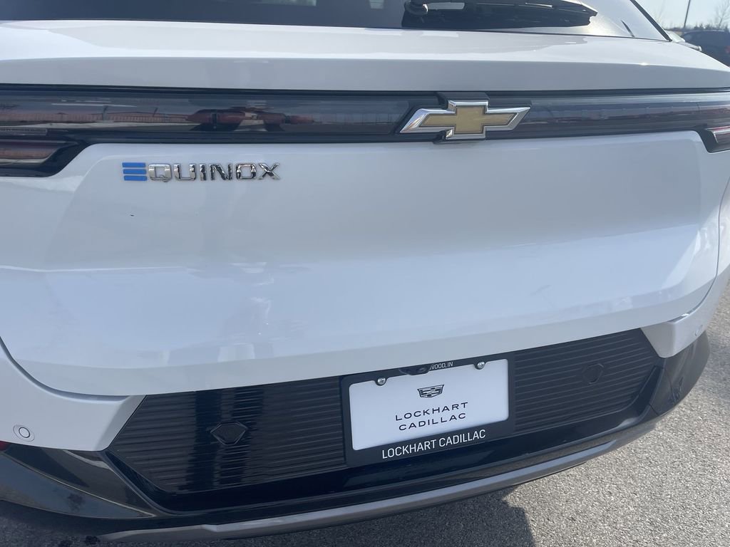 Used 2025 Chevrolet Equinox EV LT image 14
