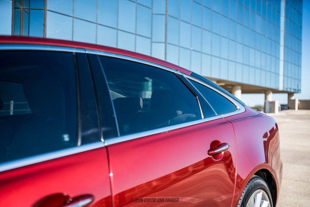 Used 2012 Jaguar XJ RWD image 75