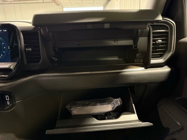 Used 2022 Chevrolet Silverado 1500 LT w/ Protection Package image 23