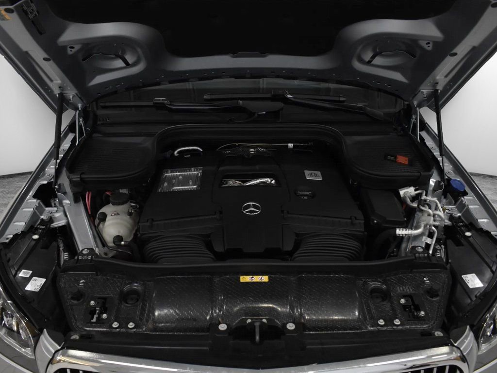 Certified 2026 Mercedes-Benz Maybach GLS 600 4MATIC image 13