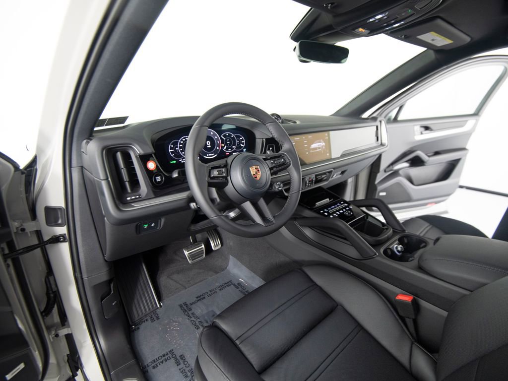 New 2026 Porsche Cayenne S image 5