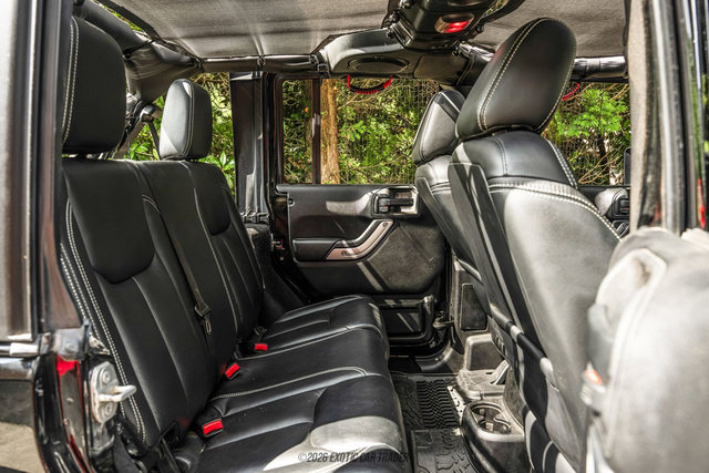 Used 2014 Jeep Wrangler Unlimited Rubicon AWD/4WD image 56