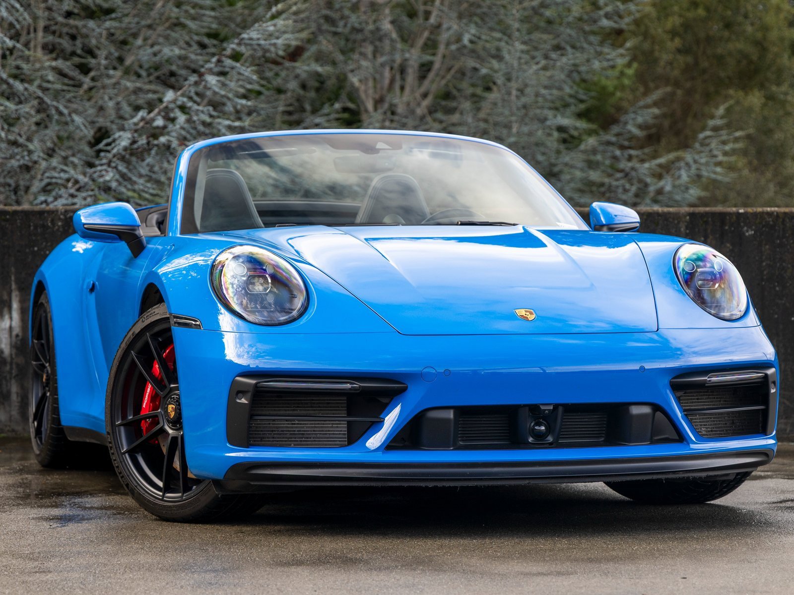 Certified 2024 Porsche 911 Carrera GTS image 6