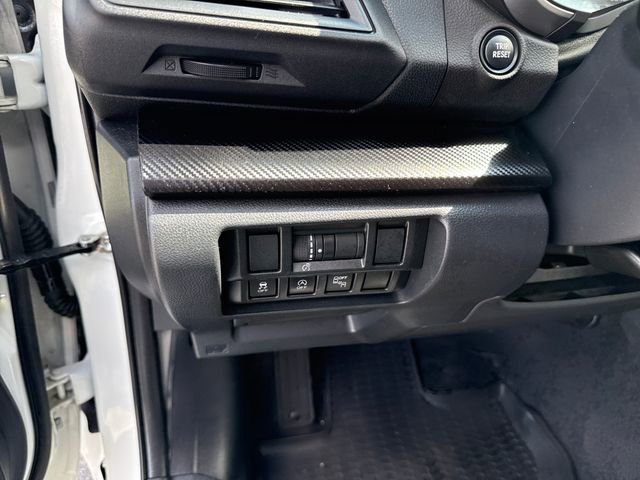 Used 2021 Subaru Crosstrek 2.0i Premium w/ Moonroof Package image 15