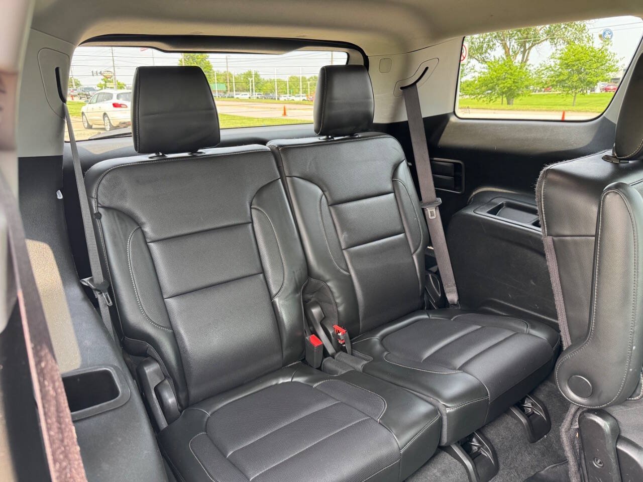 Used 2017 GMC Acadia SLT AWD/4WD image 14