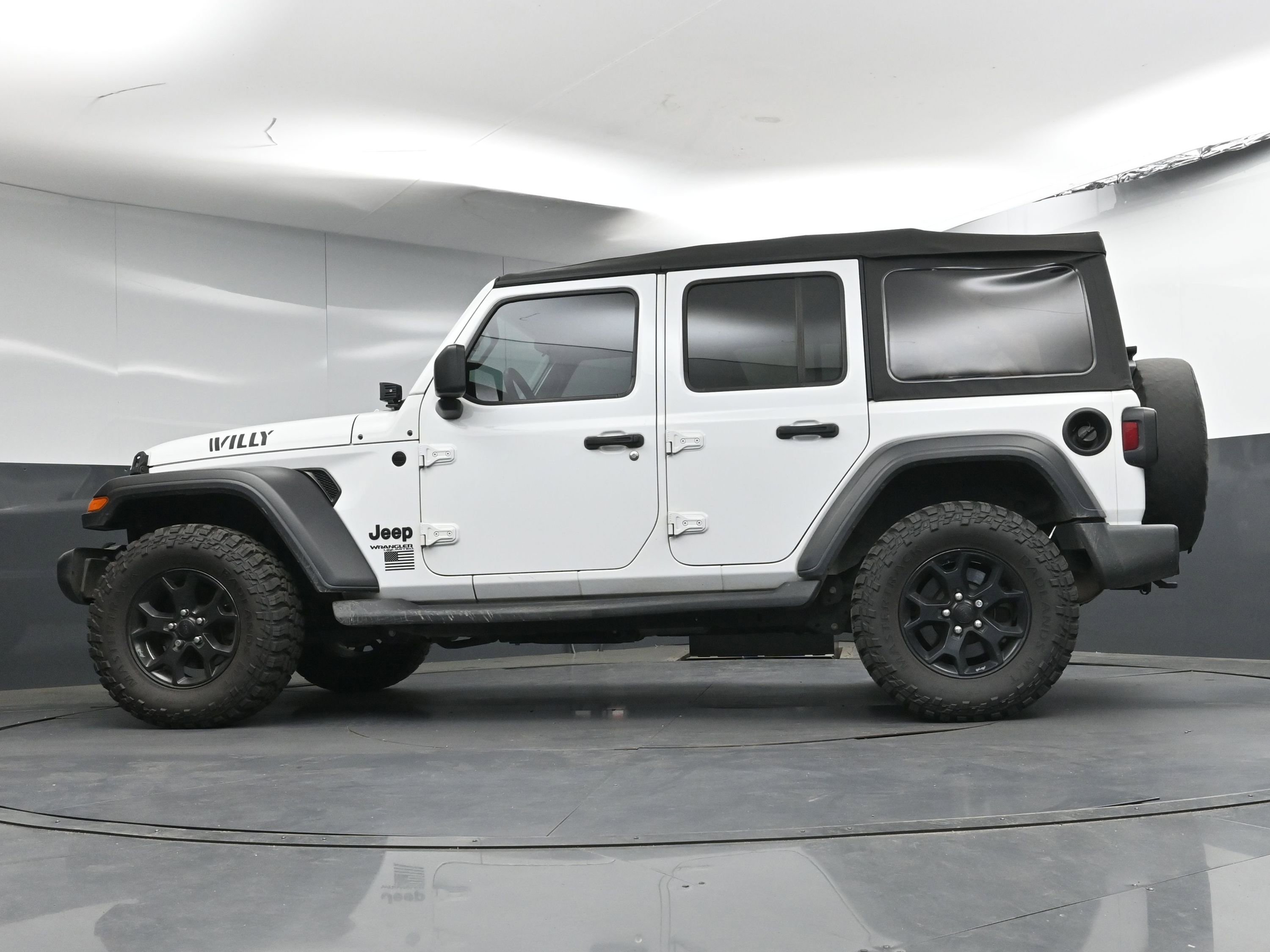 Used 2021 Jeep Wrangler Unlimited Sport image 28