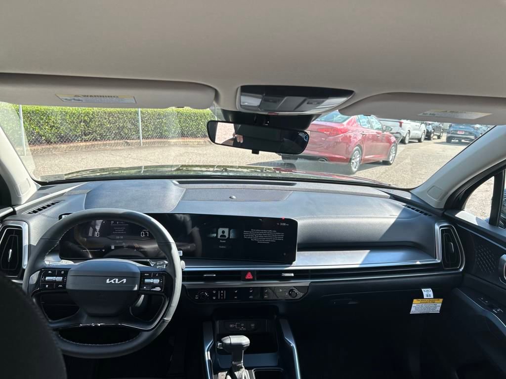 New 2026 Kia Sorento LX FWD image 24