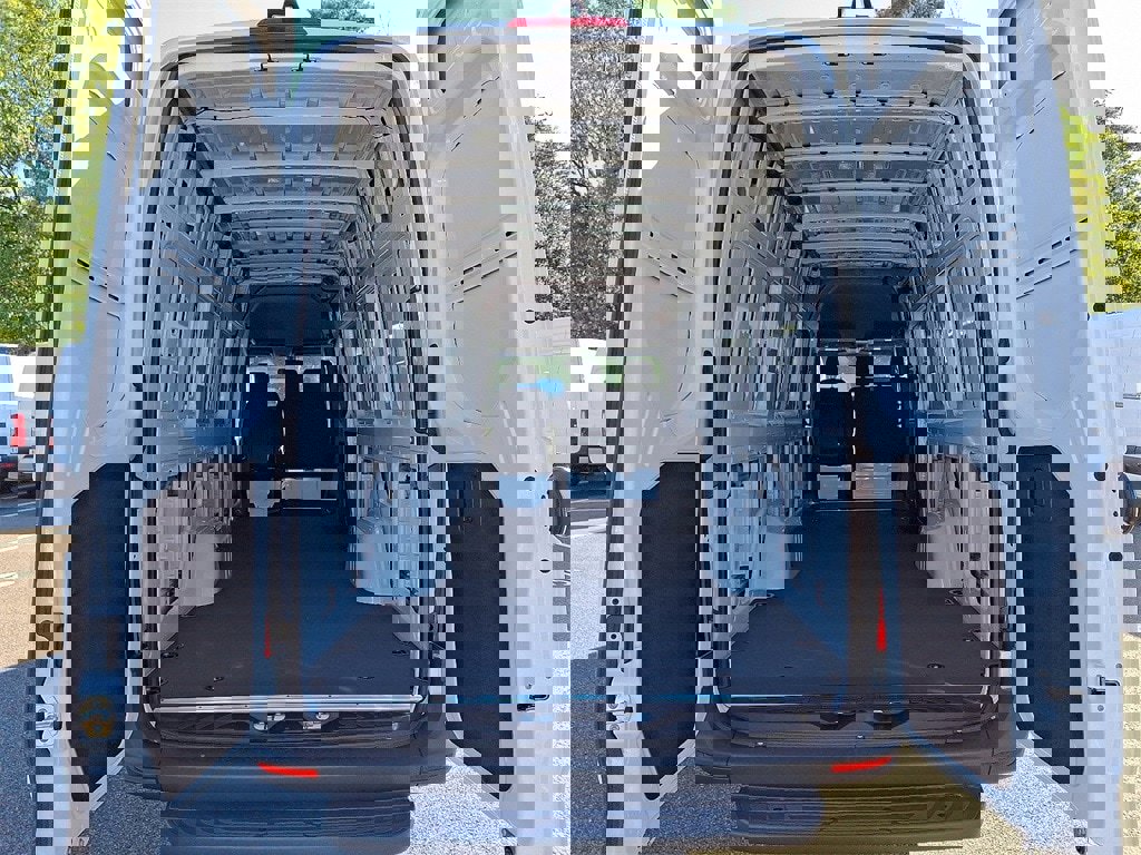 New 2025 Mercedes-Benz Sprinter 2500 image 19