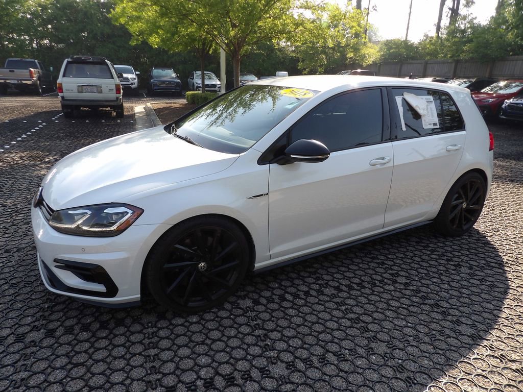 Used 2018 Volkswagen Golf R 4-Door image 3