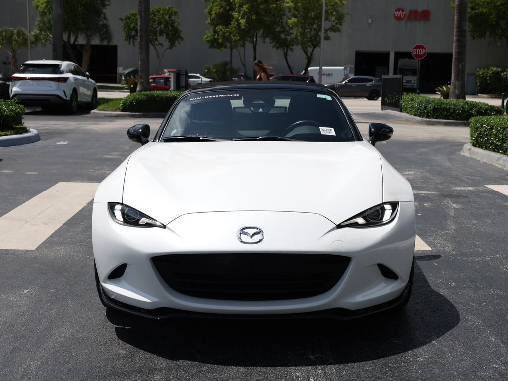 Certified 2024 MAZDA MX-5 Miata Club w/ Weather Package RWD image 4