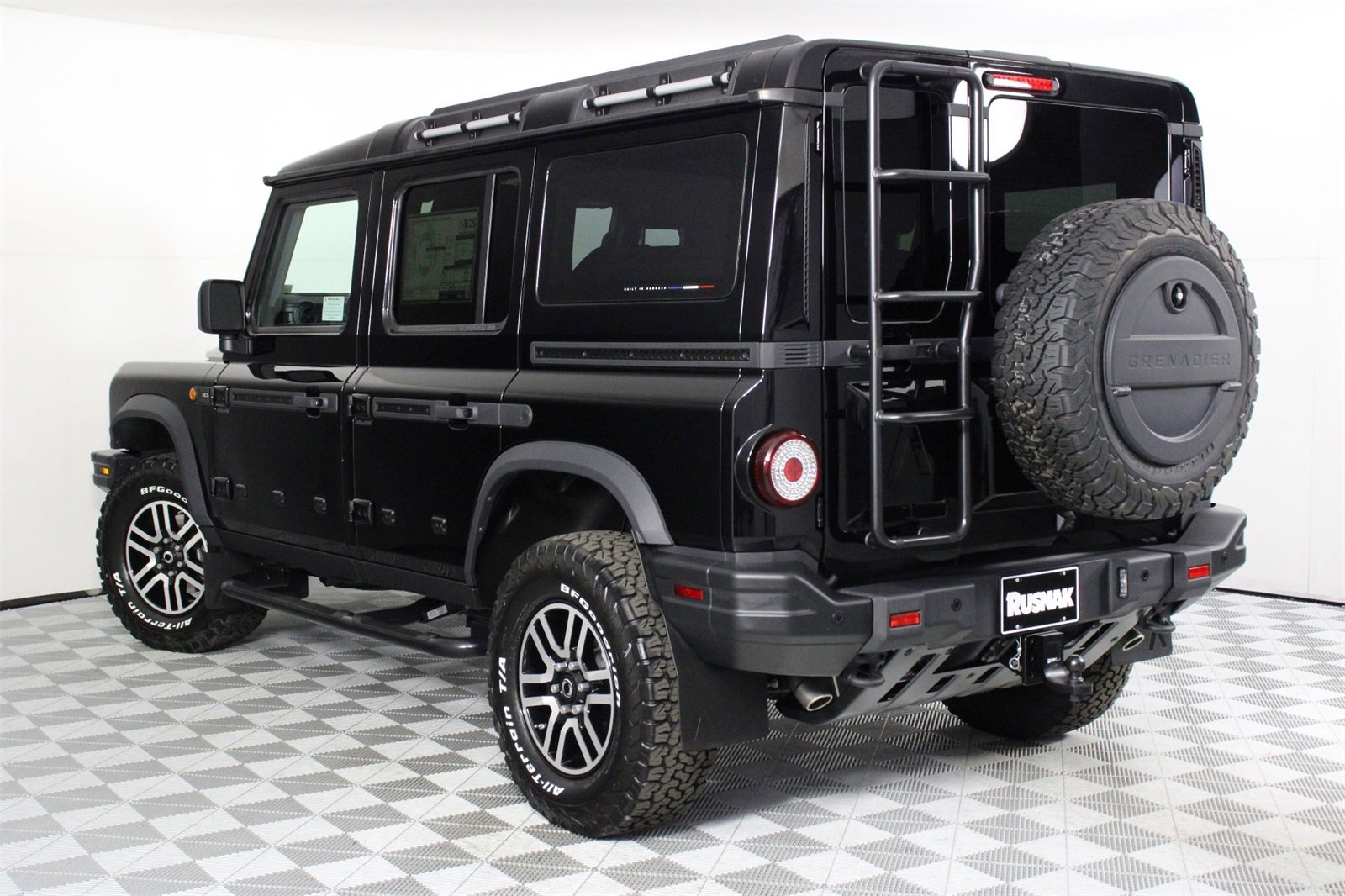 New 2025 INEOS Grenadier image 3