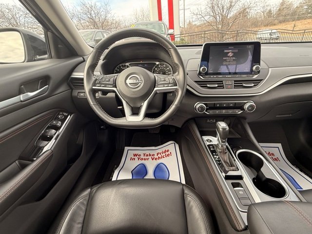 Certified 2023 Nissan Altima 2.5 SR image 22