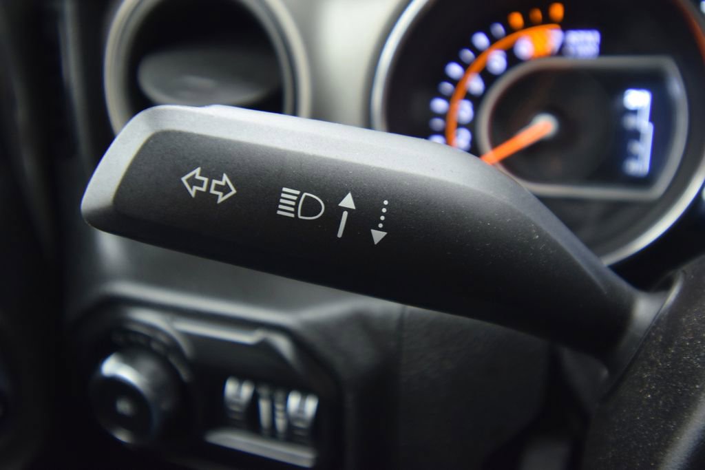 Used 2020 Jeep Wrangler Sport image 36