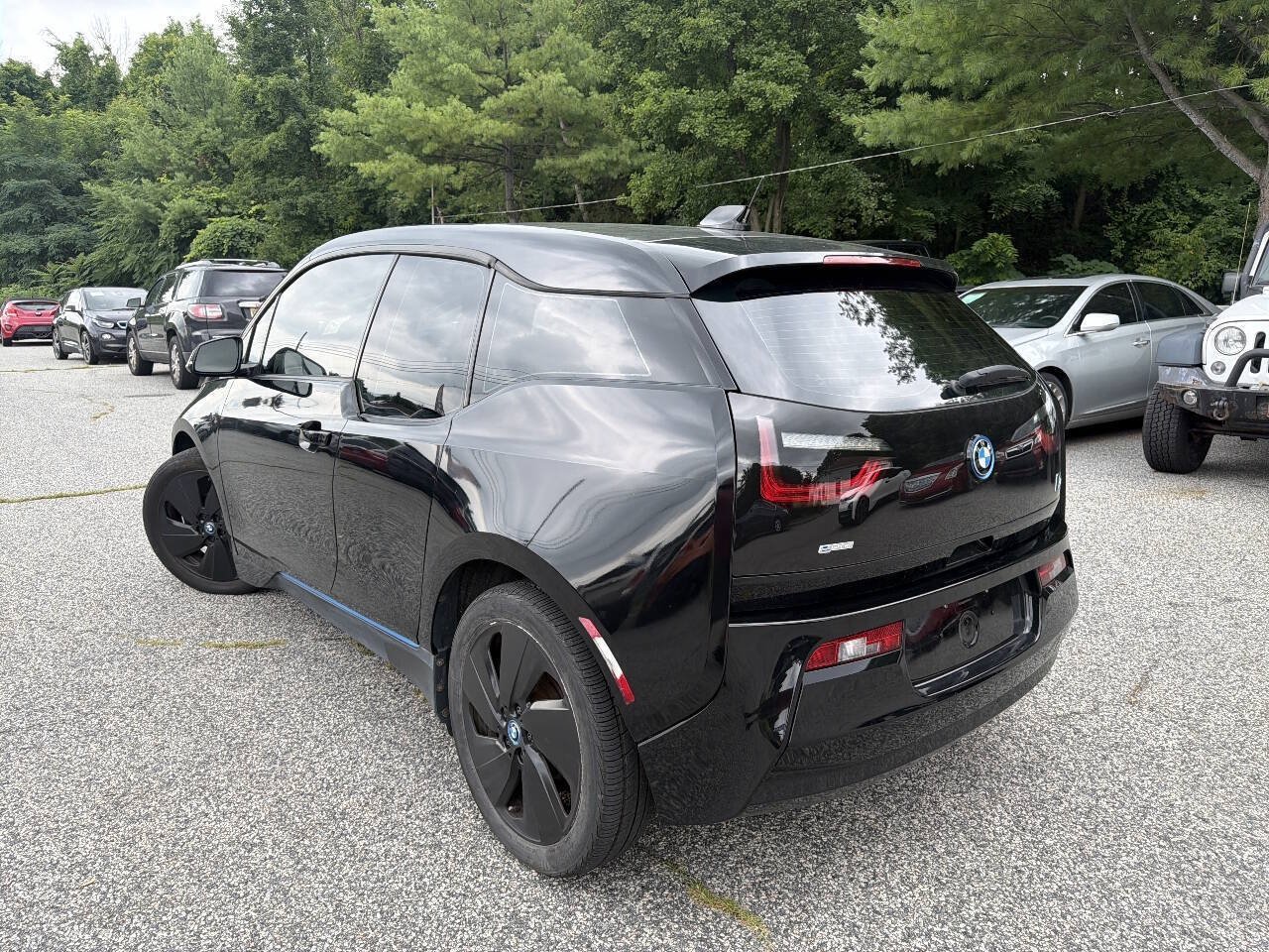 Used 2016 BMW i3 w/ Range Extender RWD image 8