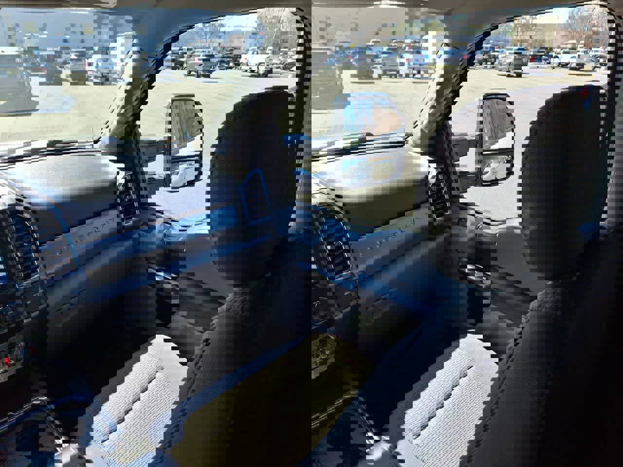 Used 2020 Ford F350 XLT w/ XLT Premium Package image 11