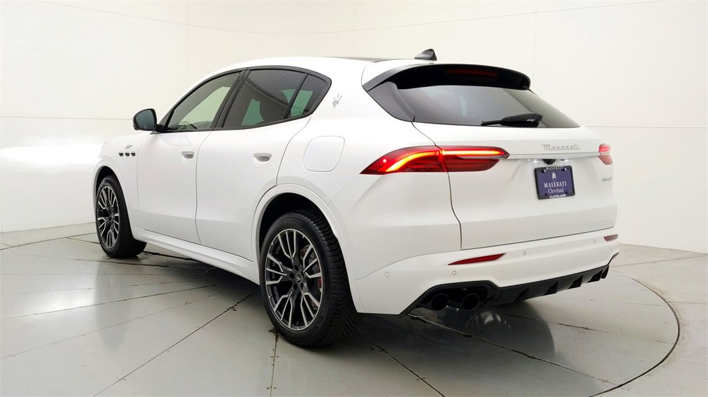 New 2024 Maserati Grecale GT image 2