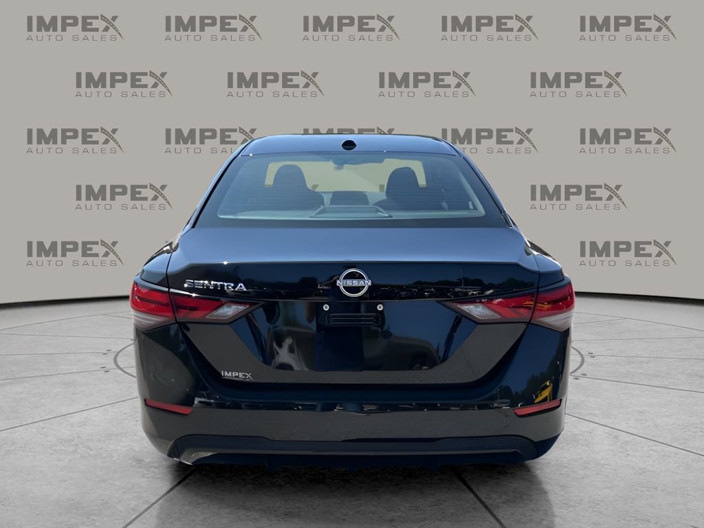 Used 2025 Nissan Sentra SV FWD image 4