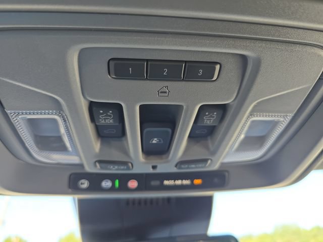 New 2026 GMC Sierra 1500 SLT w/ SLT Premium Package AWD/4WD image 24